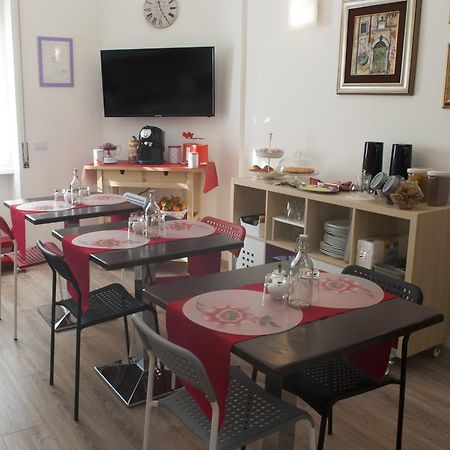 A Casa Di Benny Hotel Roma Ngoại thất bức ảnh